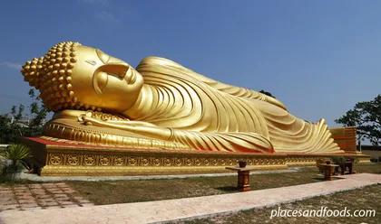 Golden reclining Buddha at Wat Laem Pho from the trip brochure